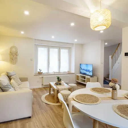 Maison Cosy Avec Terrasse Au Coeur De Munster (Haut-Rhin)