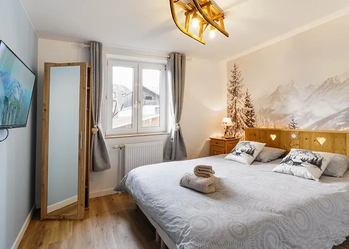 Holiday home Maison Cosy Avec Terrasse Au Coeur De